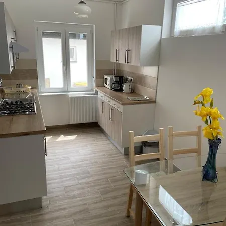 Pingvin Cukraszda Apartmán Balatonmáriafürdő