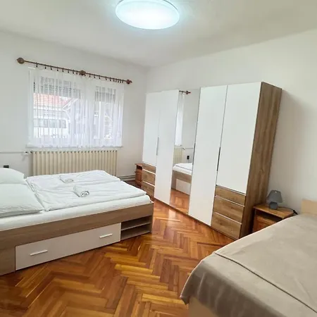 Apartmán Pingvin Cukraszda *